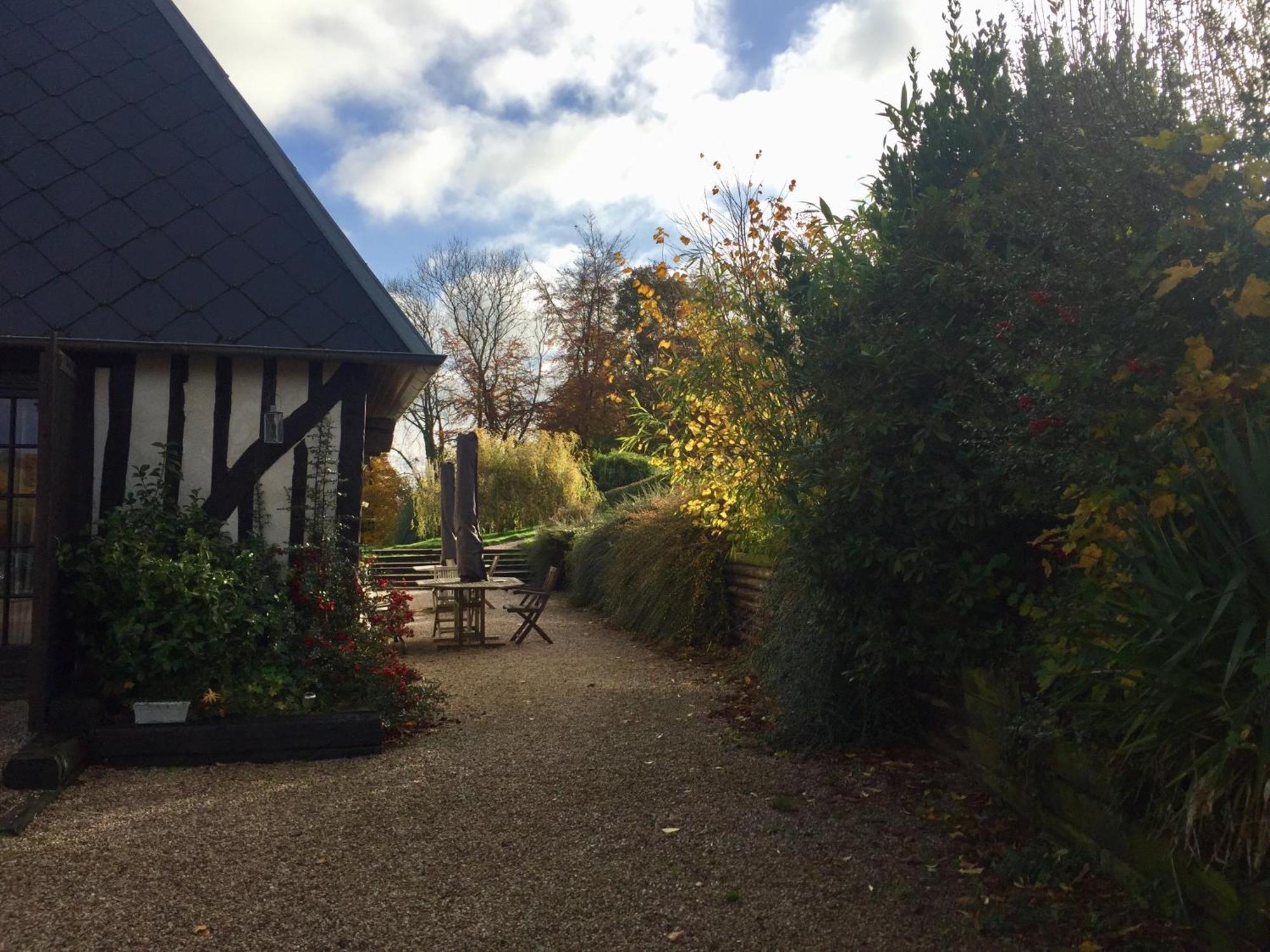 Bed and Breakfast Le Champ Des Possibles Manerbe Exterior foto